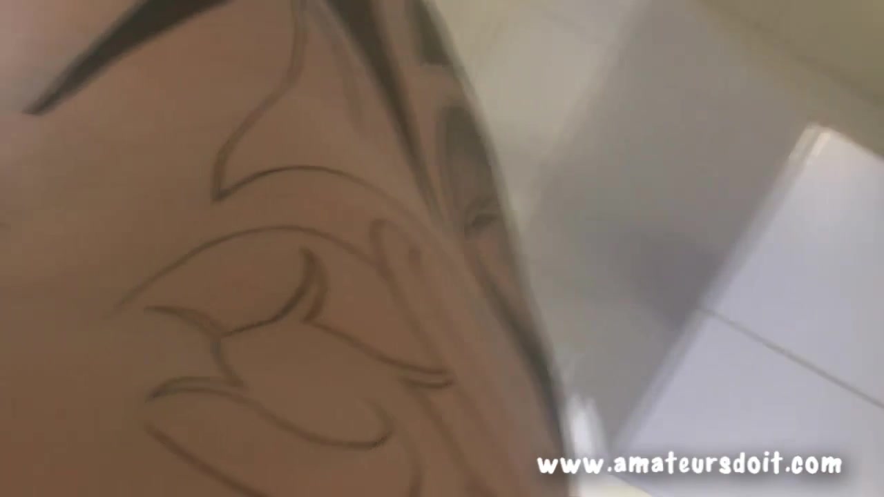 Lucas - Aussie Tattooed Spunk - AmateursDoIt