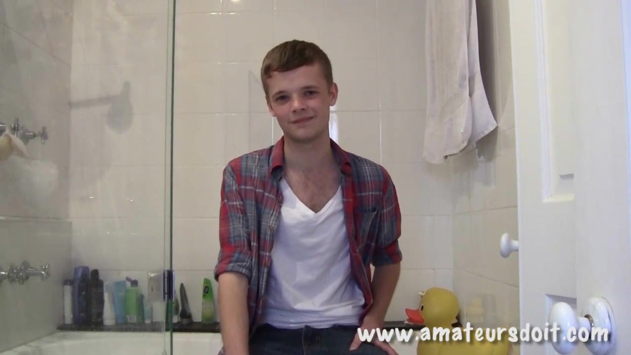 Arthur - Aussie 19yo Hairy Virgin - AmateursDoIt