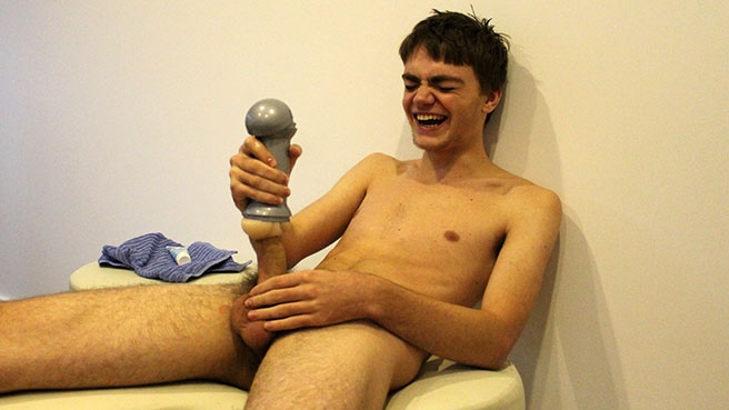 Liam - AmateursDoIt