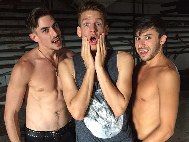 Halloween Vampires 2015 - JasonSparksLive