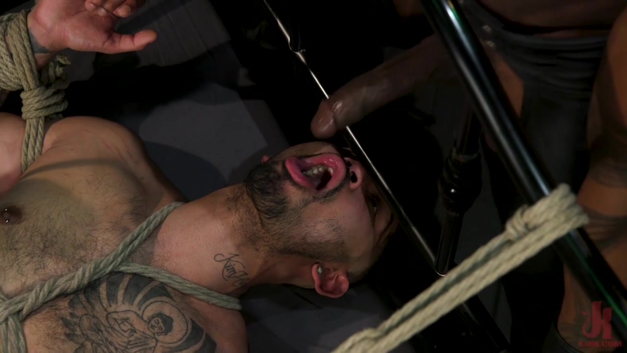 Yes, Sir: Jon Darra Submits To Muscle-Stud, Max Konnor - KinkMen