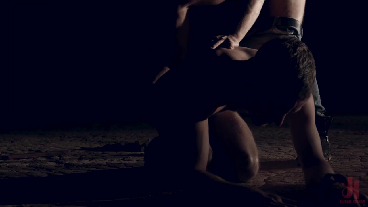 Desert : Dominic Pacifico Dominates Alex Hawk - KinkMen