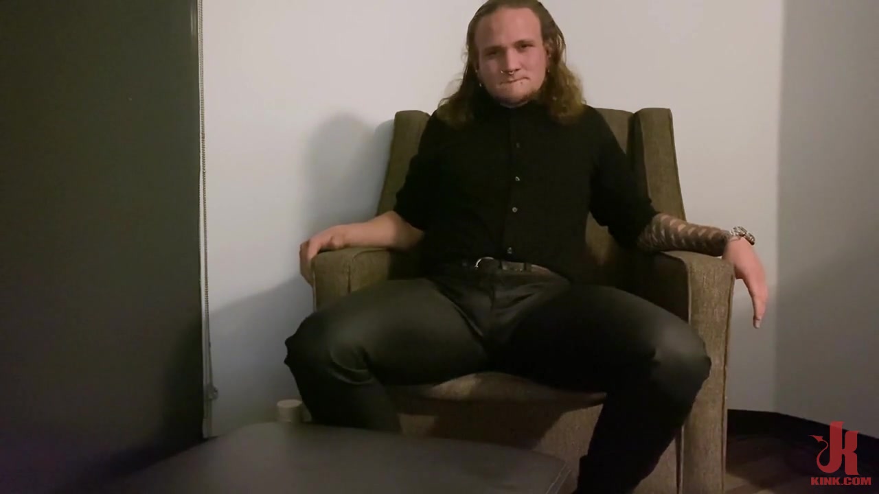 Peter Hooke Unloads Hot Jizz - KinkMen