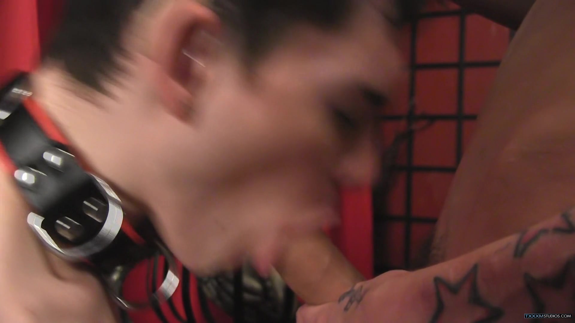 Kinky Bottom Boy Owned & Splashed - Lewis Romeo & Aaron Aurora