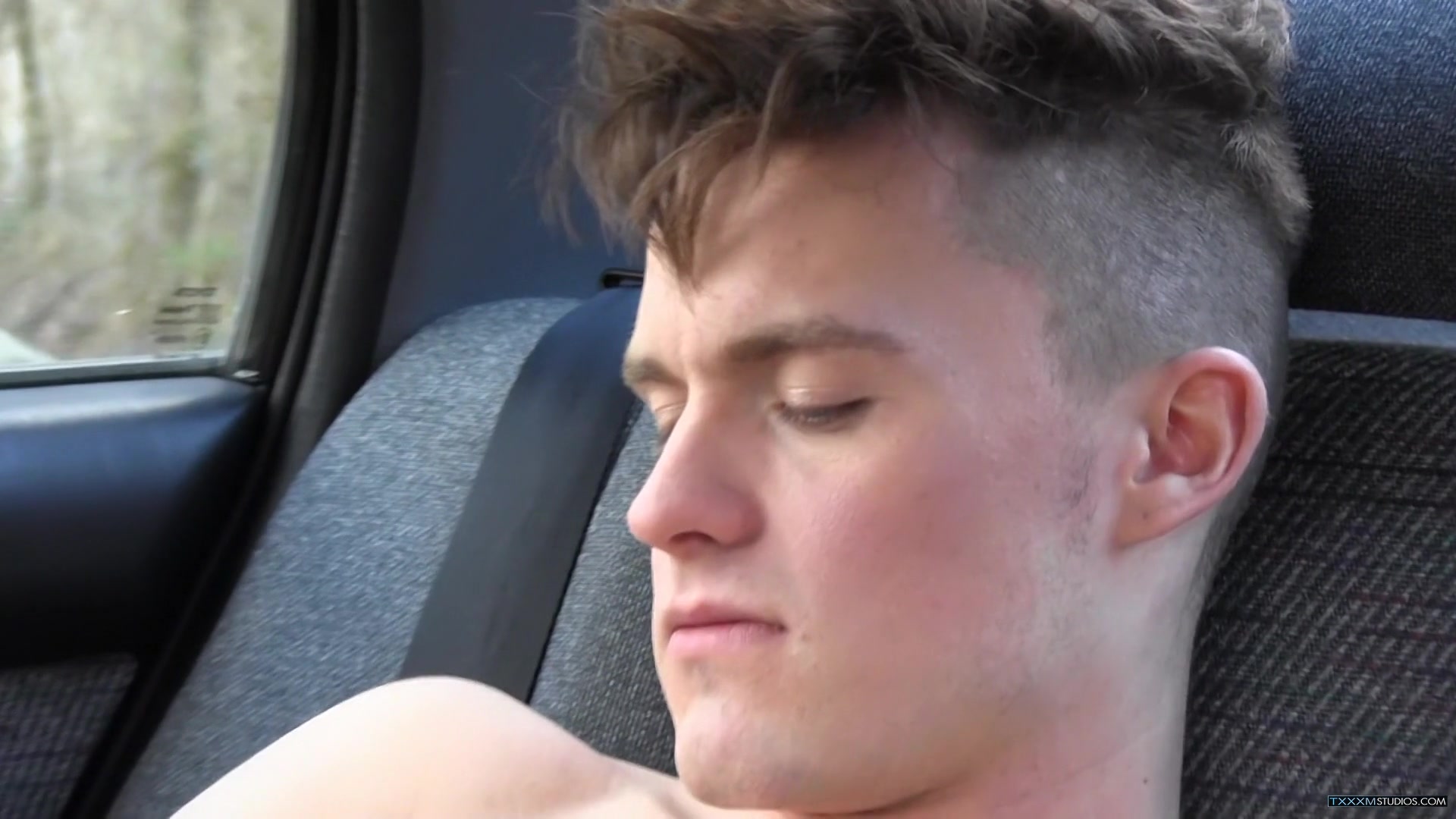 Flip Flop Raw In The Back Seat - Shaun Mann & James Thomas