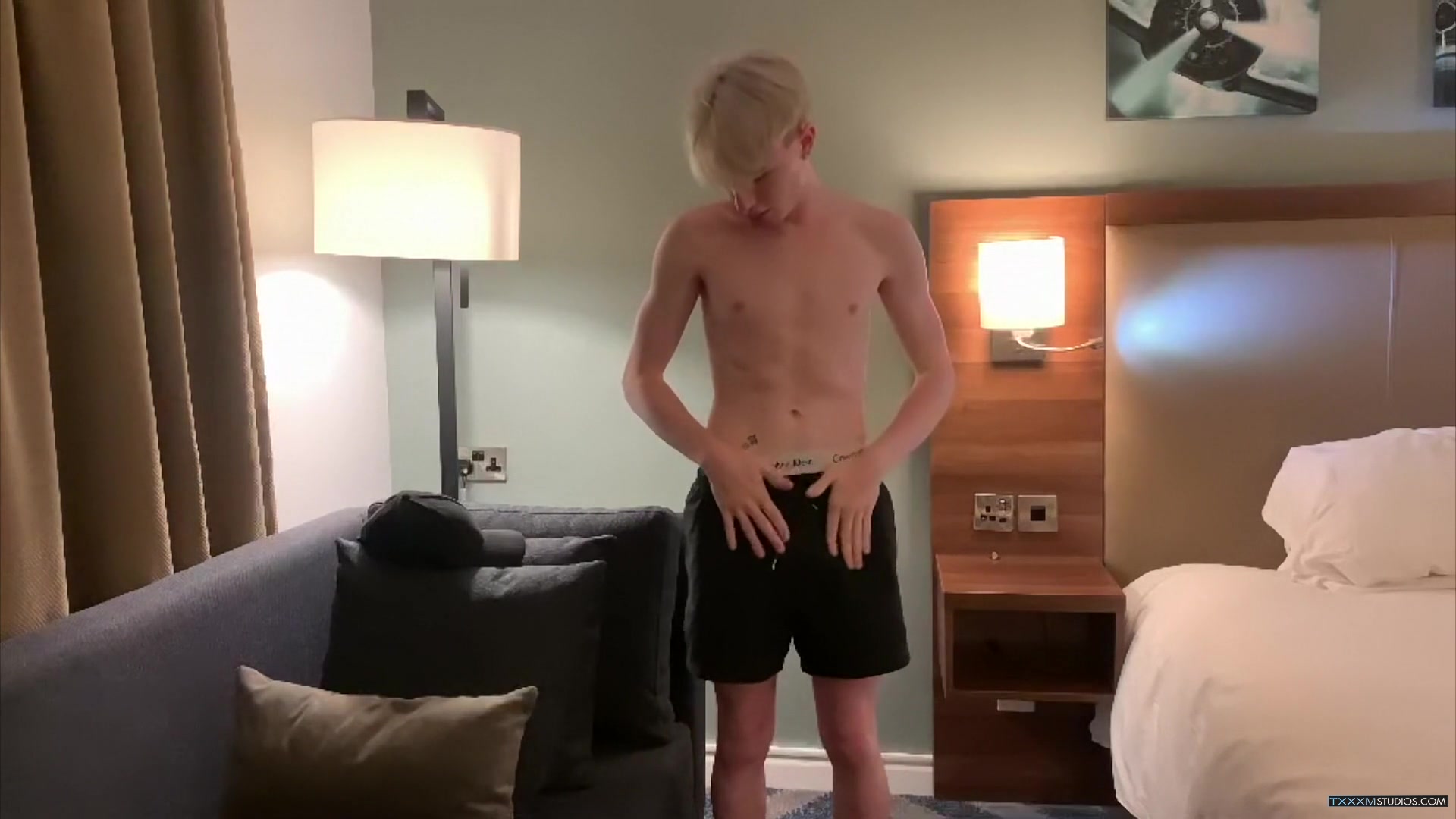 Jackson Is Hotel Room Horny - Jackson McQueen