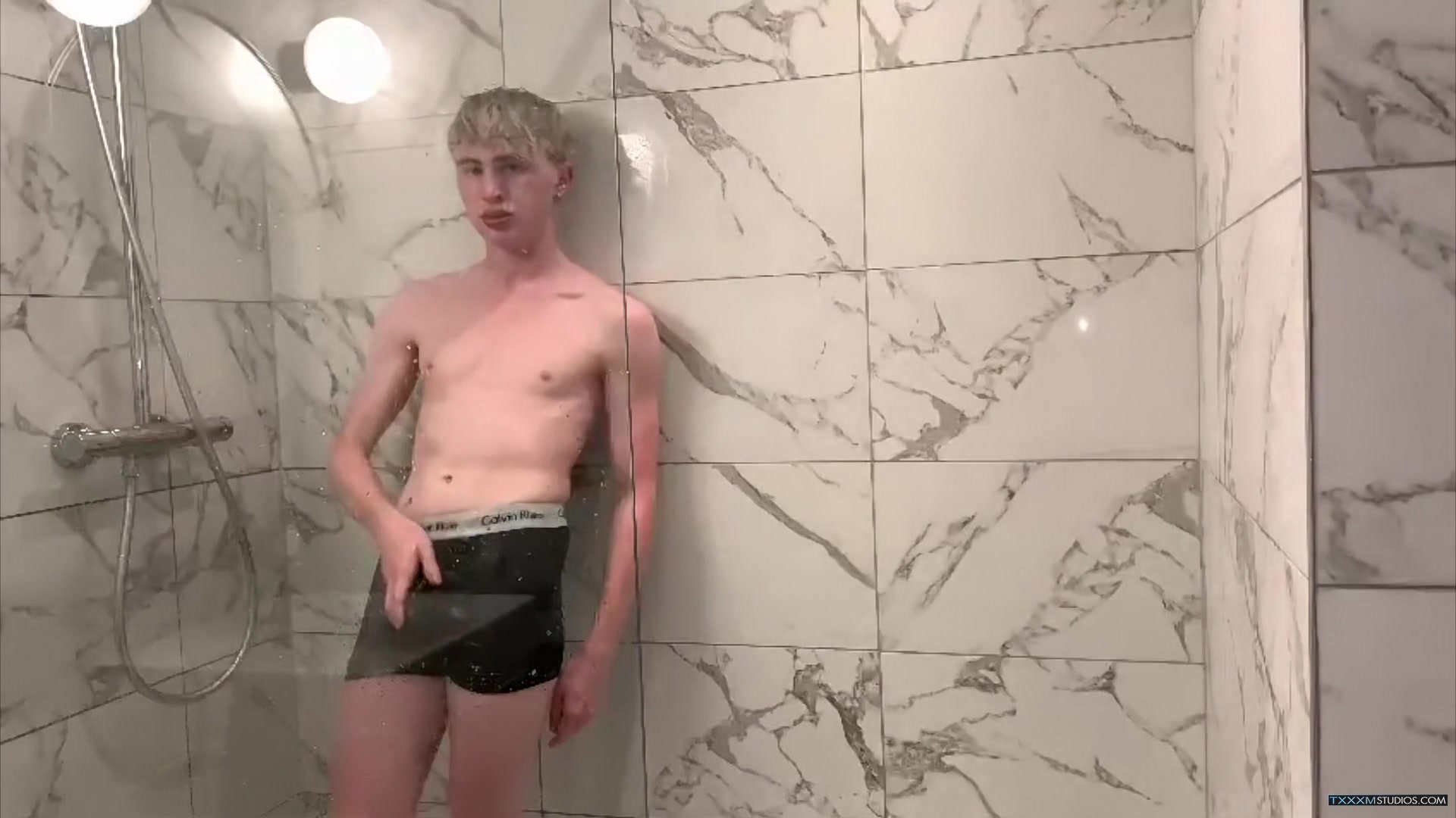 Jackson Is Hotel Room Horny - Jackson McQueen