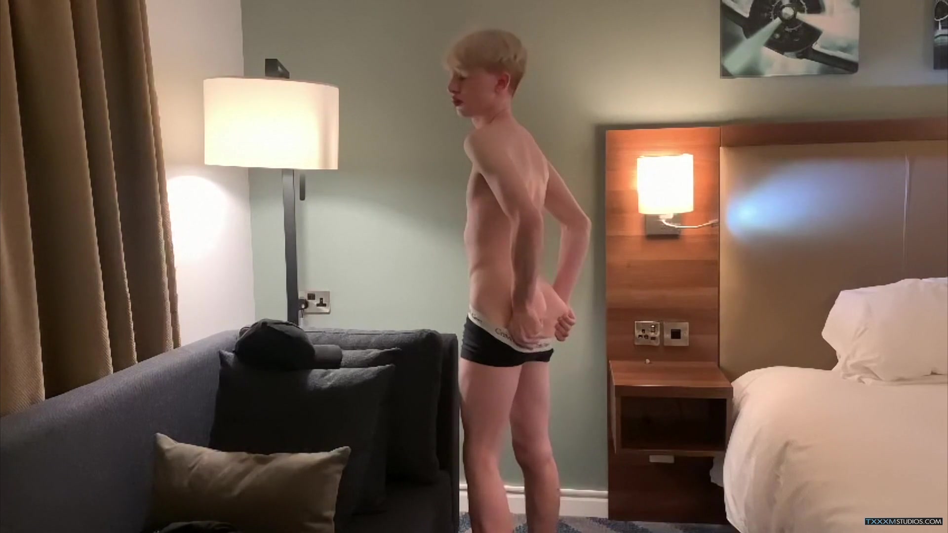 Jackson Is Hotel Room Horny - Jackson McQueen