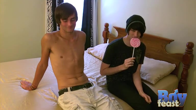 Straight Boy Justin Fucks Aron - Aron & Justin