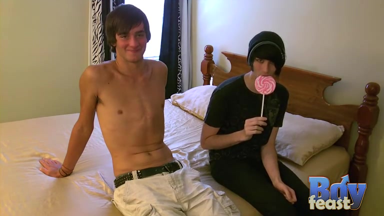 Straight Boy Justin Fucks Aron - Aron & Justin