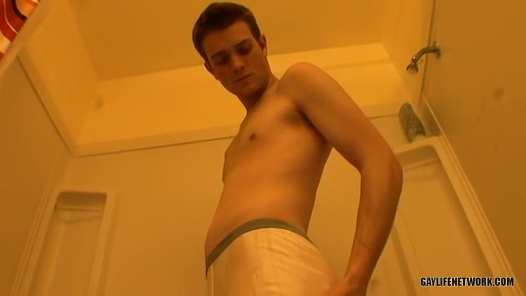 Straight Guy Bryce Loves His Load! - Bryce Corbin