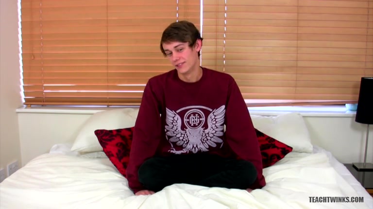 Big-Dicked Bisexual Boy - Jamie Sykes