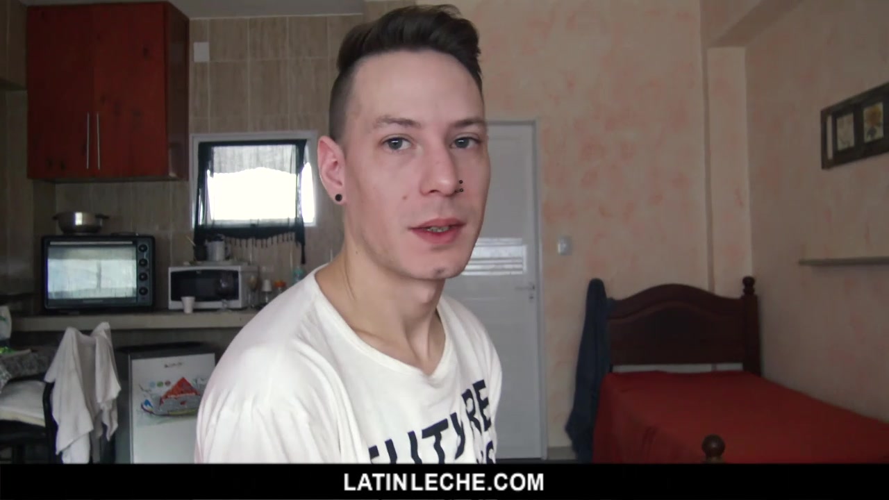 Numero 33 - LatinLeche