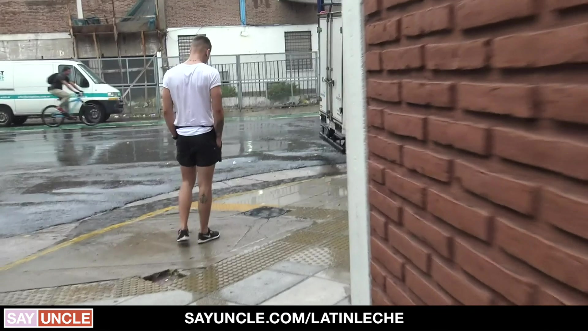 Numero 129 - LatinLeche