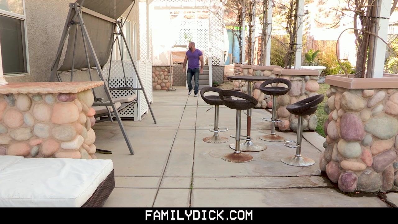 Love At Home Chapter 1: A Gentle Instructor - FamilyDick