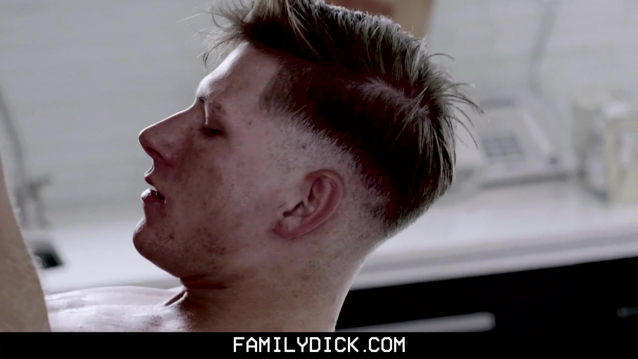 Parole Step dad Ch 2: Thanksgiving with Step dad - FamilyDick