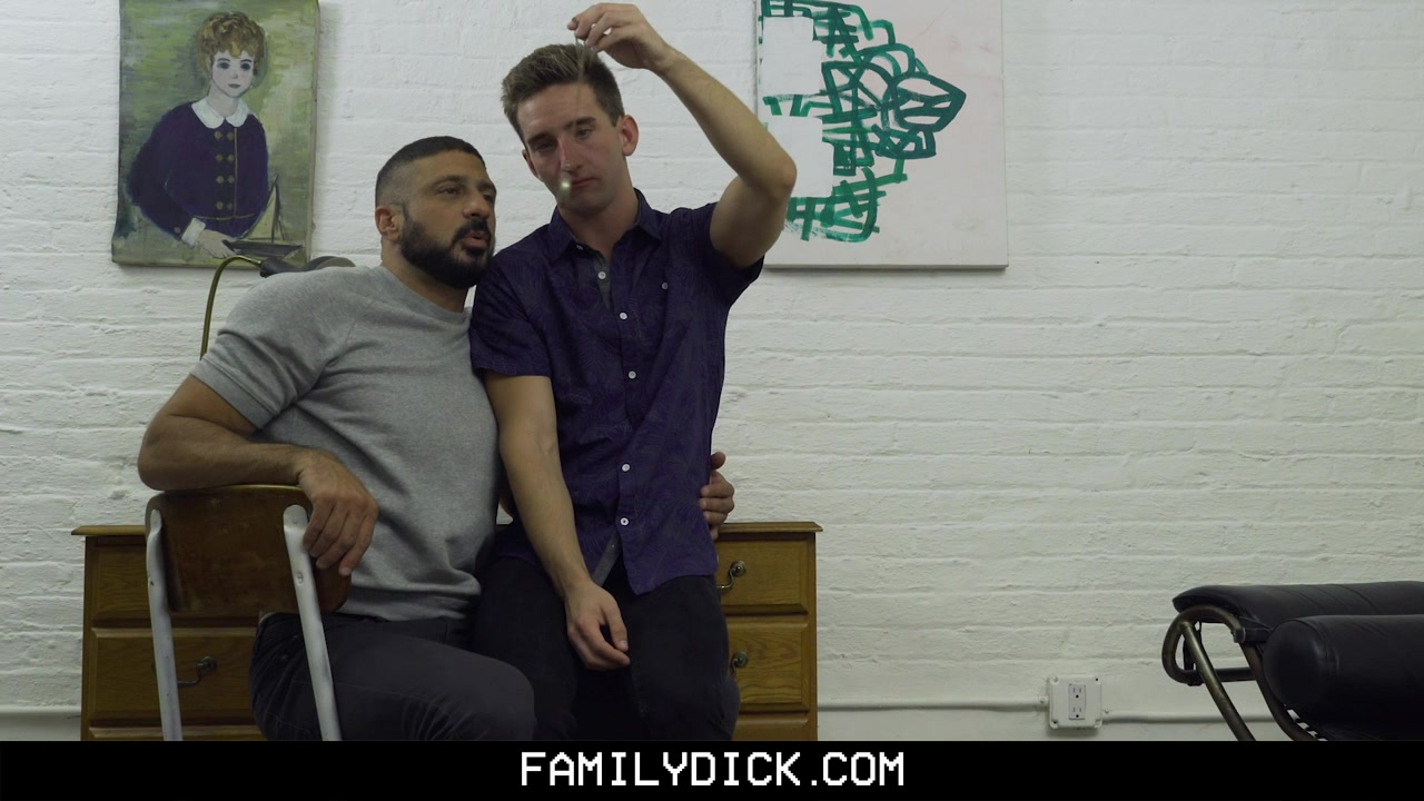 Therapist Step dad Ch 2: - FamilyDick
