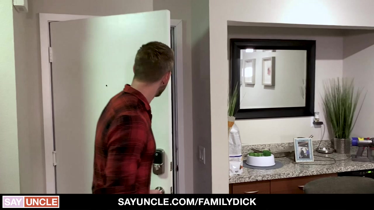 Brotherly Affection Ch 1: All Grown Up - FamilyDick