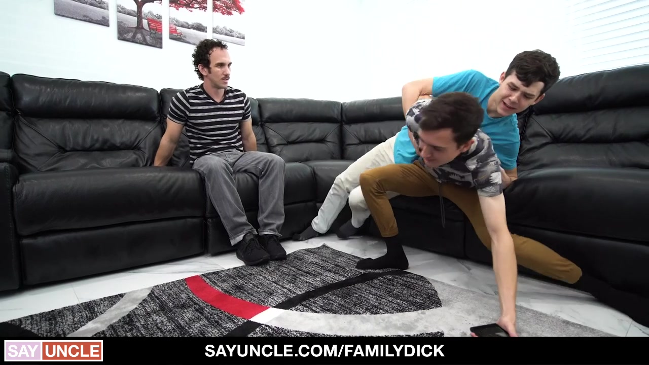 Greg Holds Down The Fort Ch 3: The Jealous - FamilyDick