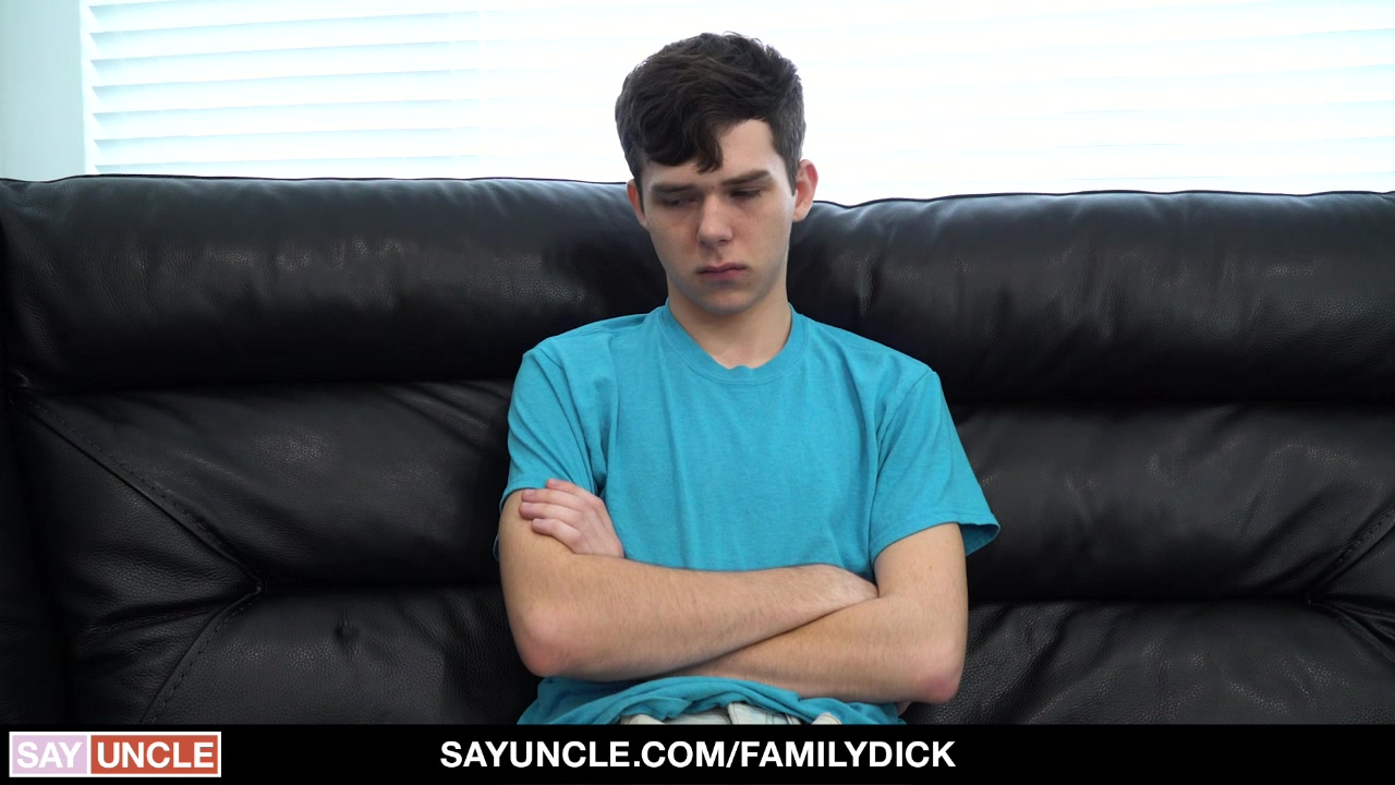 Greg Holds Down The Fort Ch 3: The Jealous - FamilyDick