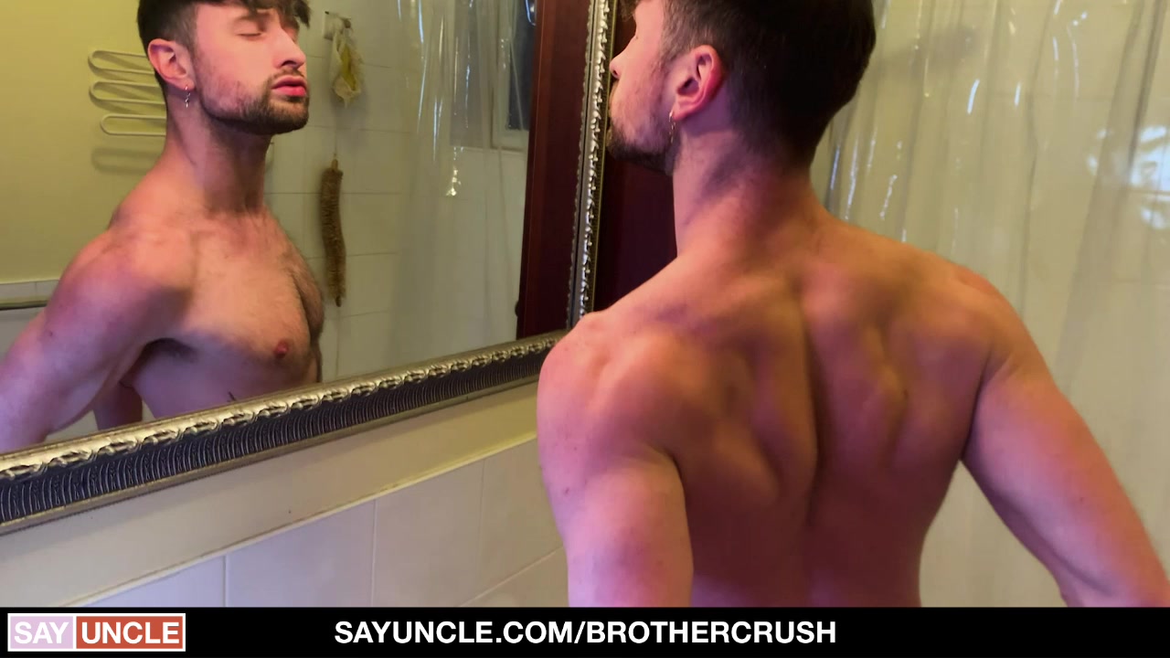 Sharing a Bathroom - BrotherCrush