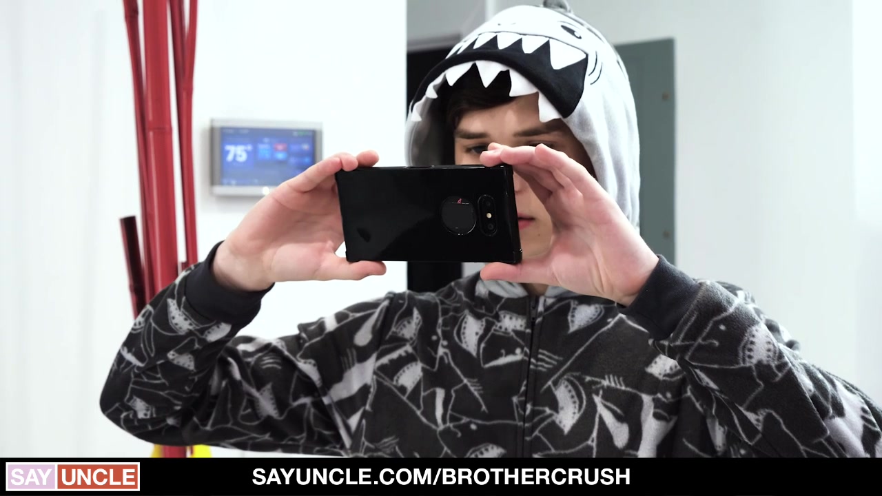 Babysitting Adventures Ch 2: The After Party - BrotherCrush
