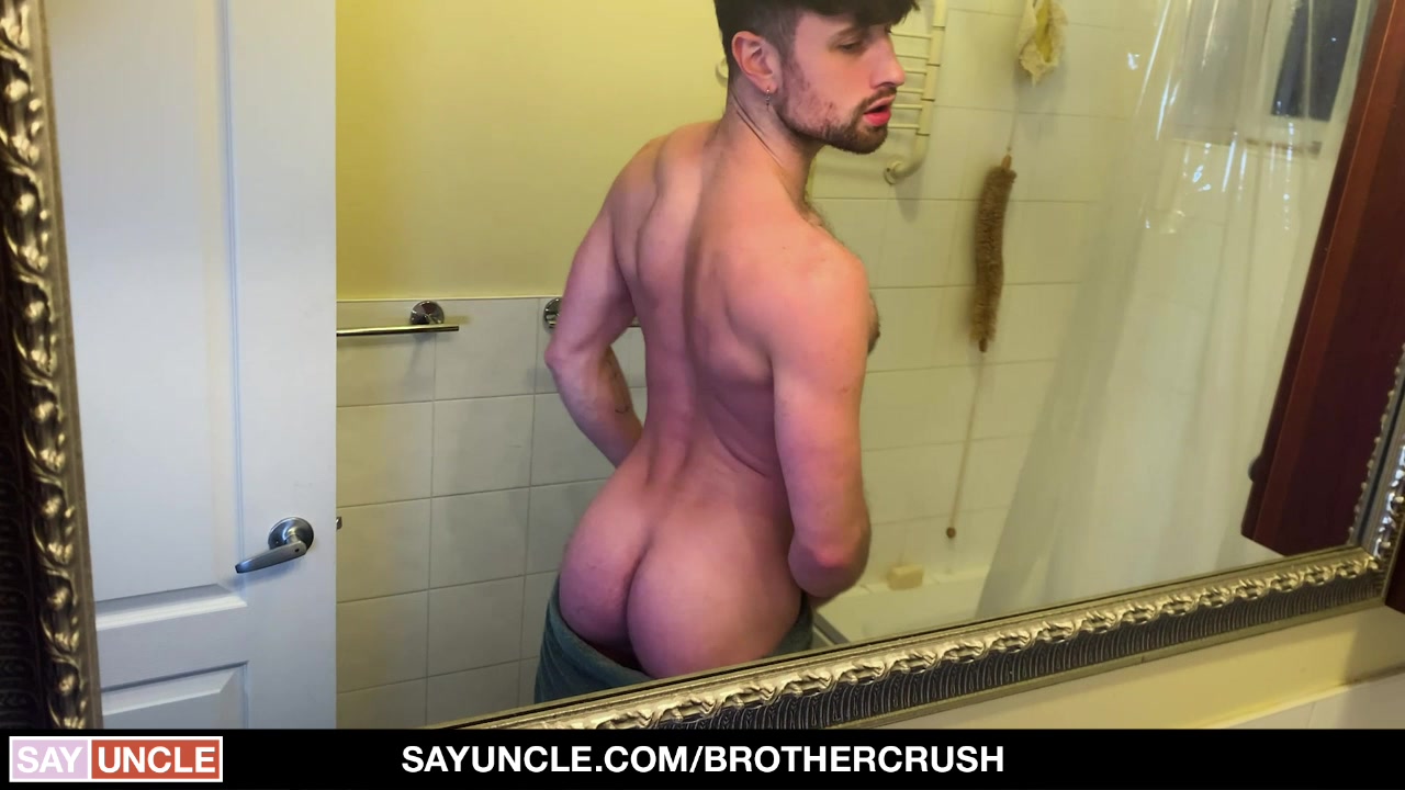 Sharing a Bathroom - BrotherCrush