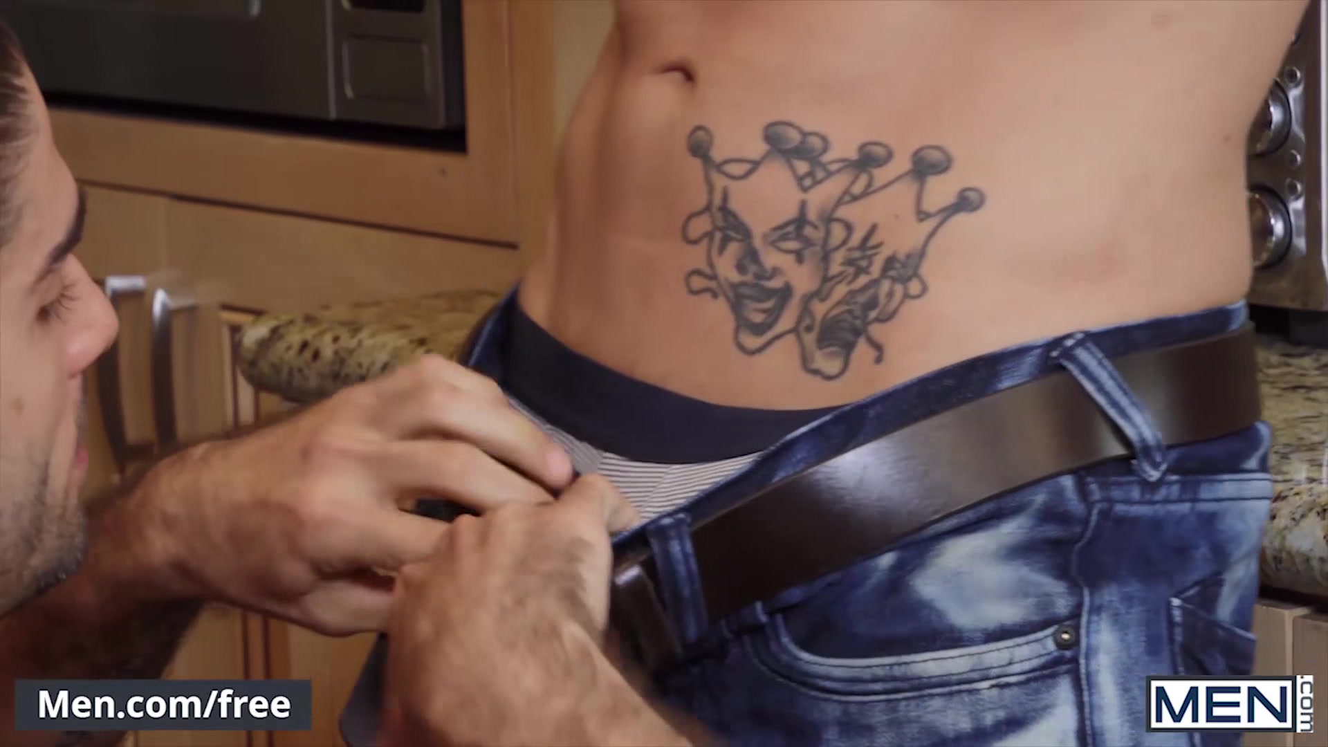 Men com Roman Todd Diego Sans Dear Mister
