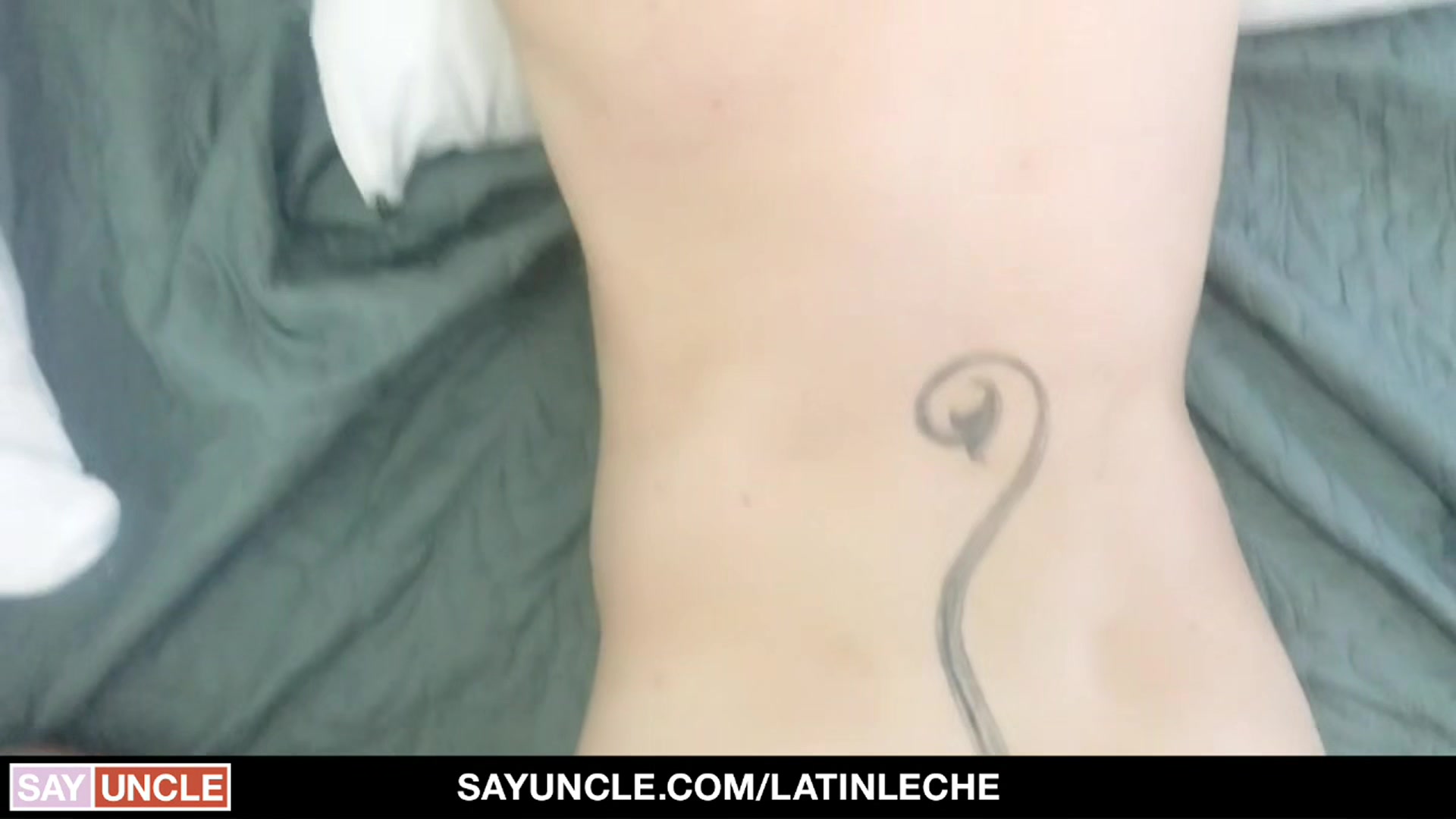 LatinLeche - Tatted Latino Cutie Sucks off Strangers Cock
