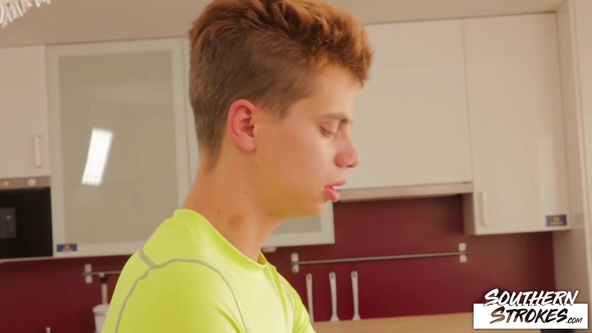 SOUTHERNSTROKES Jack Finix Pounded by Blond Twink After BJ