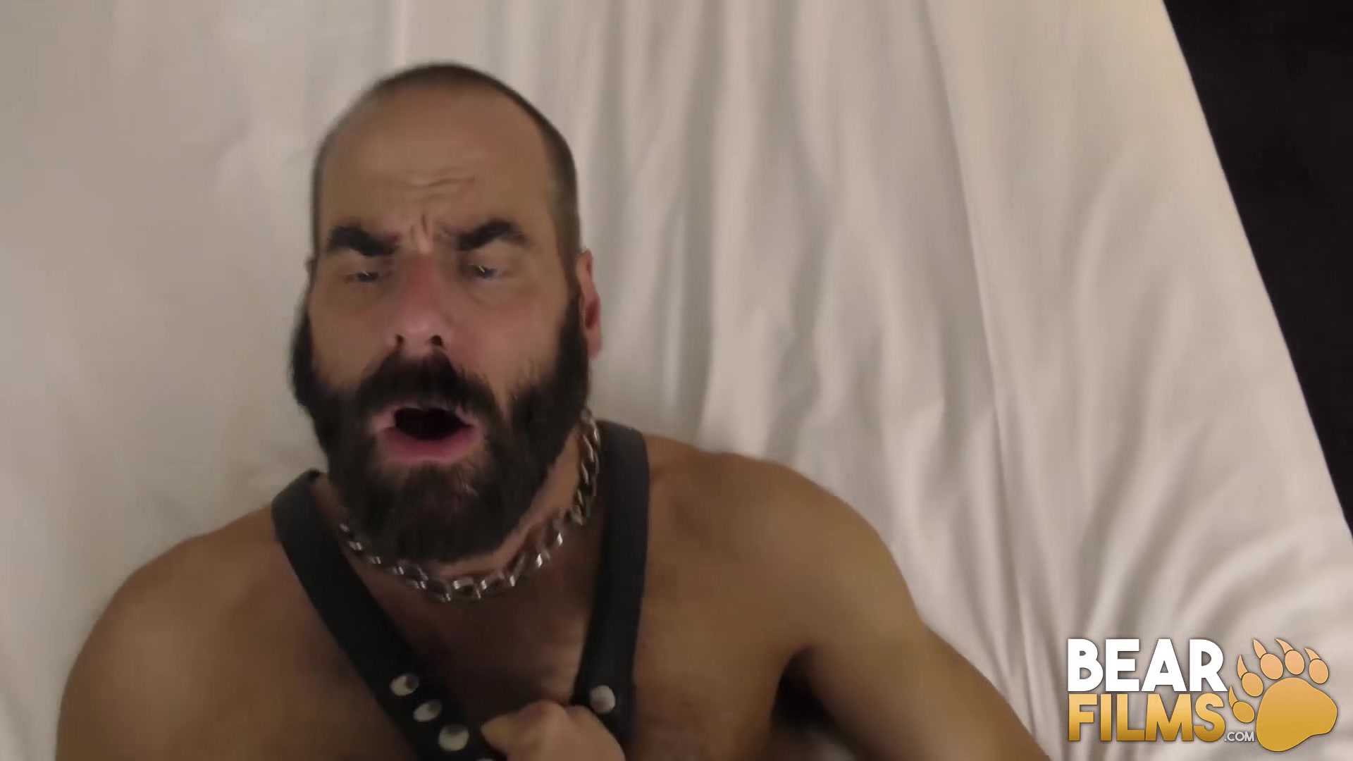 BEARFILMS Step daddy Steve Sommers Hammered by Hung Cub Bareback
