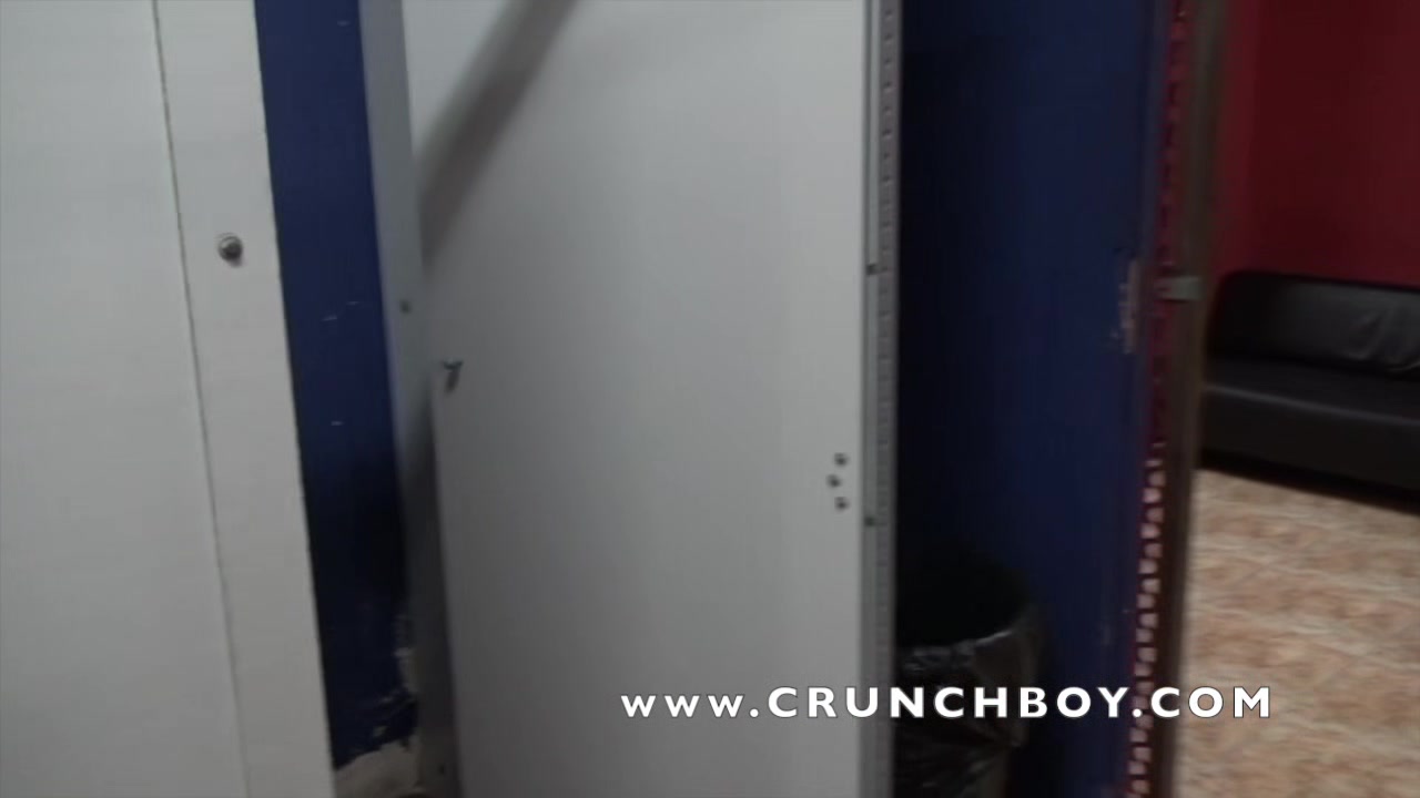 the sexy Bairon HELL fucked barebakc by the latino twink Alejandro RUBIO