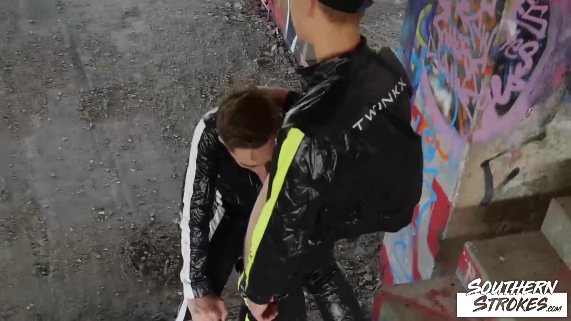 SOUTHERNSTROKES Jack Flynn Fucked by Young Thug in Public