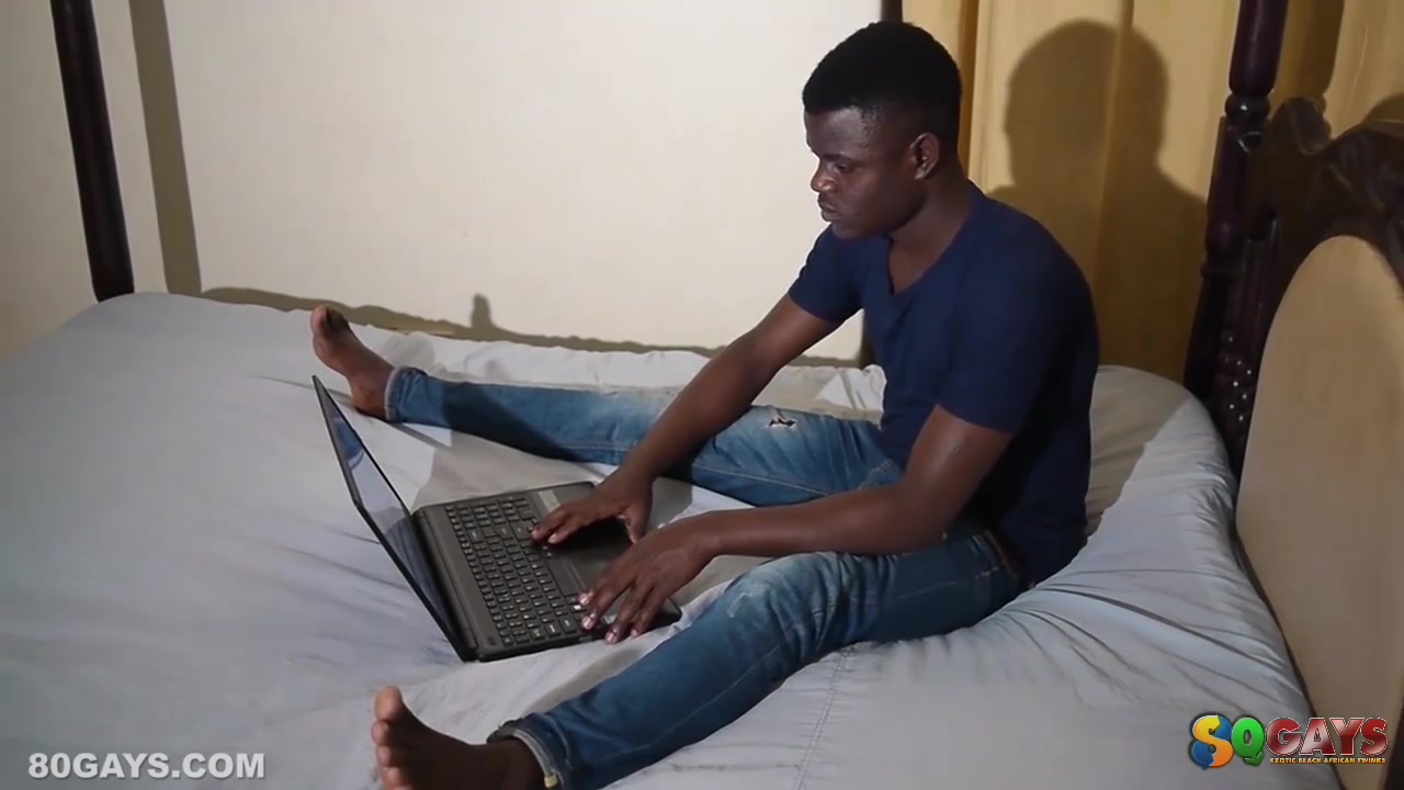 Ebony Twink Isma - 80Gays