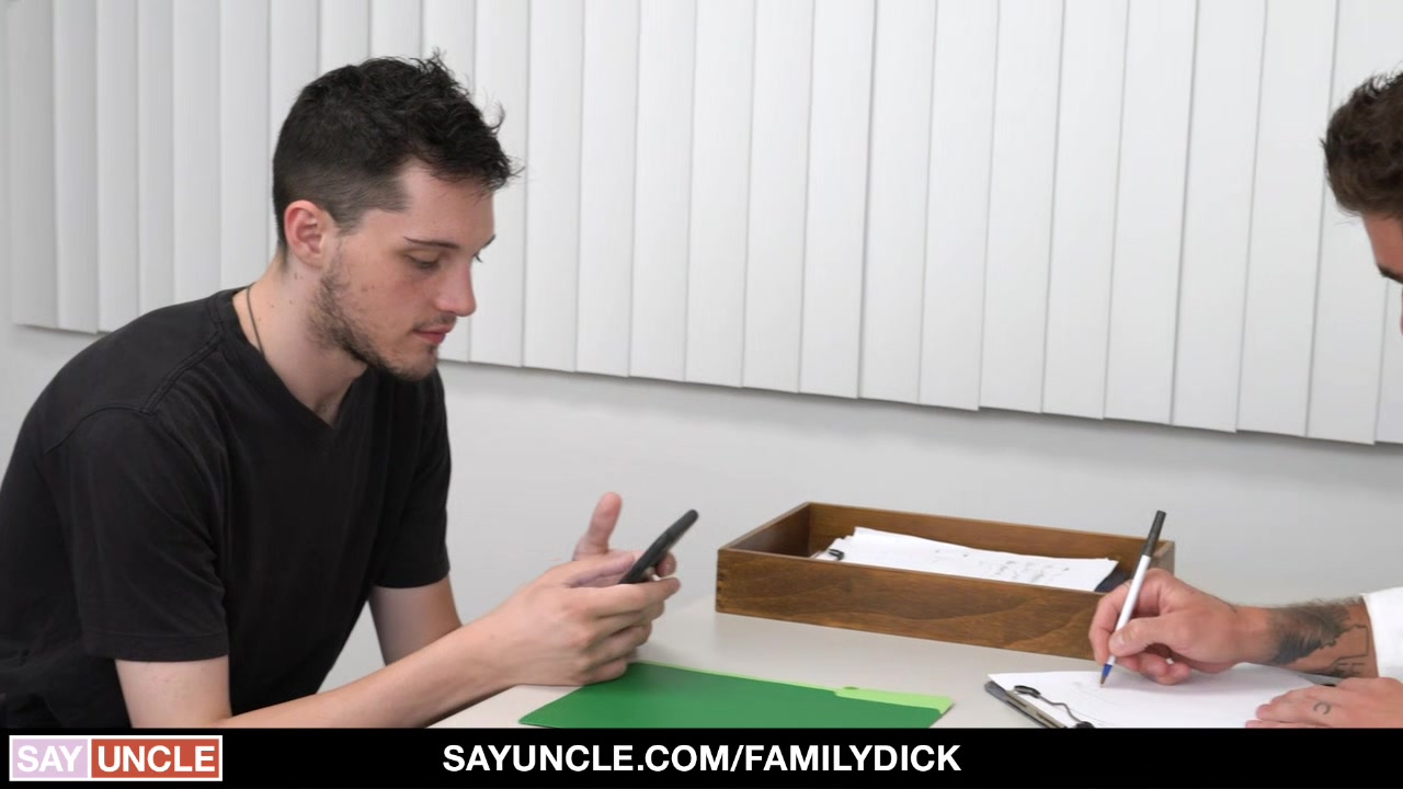FamilyDick - StepDad Ramming Bothersome Step son