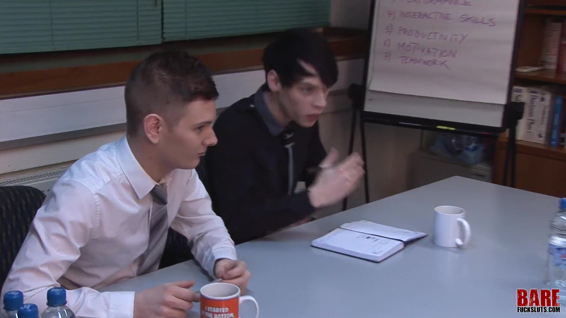 Hotties Bareback Job Review - Shaun Mann, Aaron Aurora & Lewis Romeo