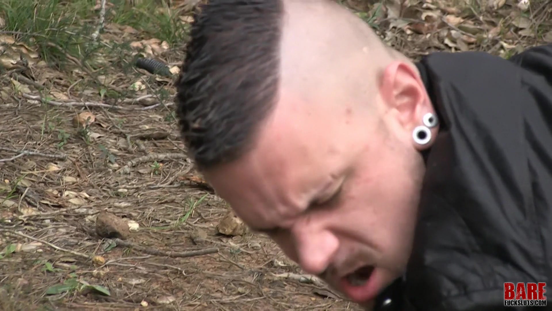 Cruising For Cock At The Woods - Jamie Lee & Lee Daniels