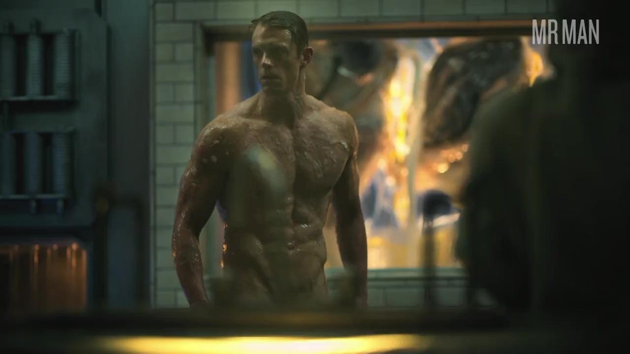 Go Long for These Sexy Short Films - Mr.Man