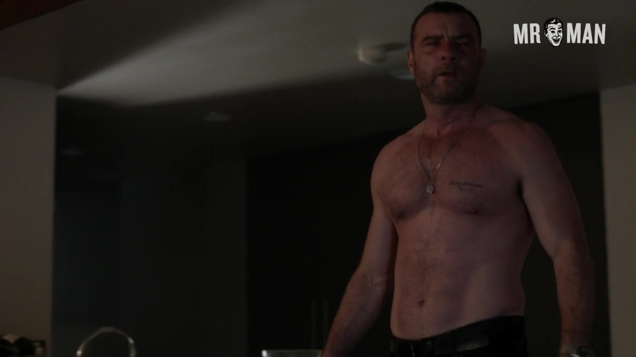 Body Of Work: Liev Schreiber - Mr.Man
