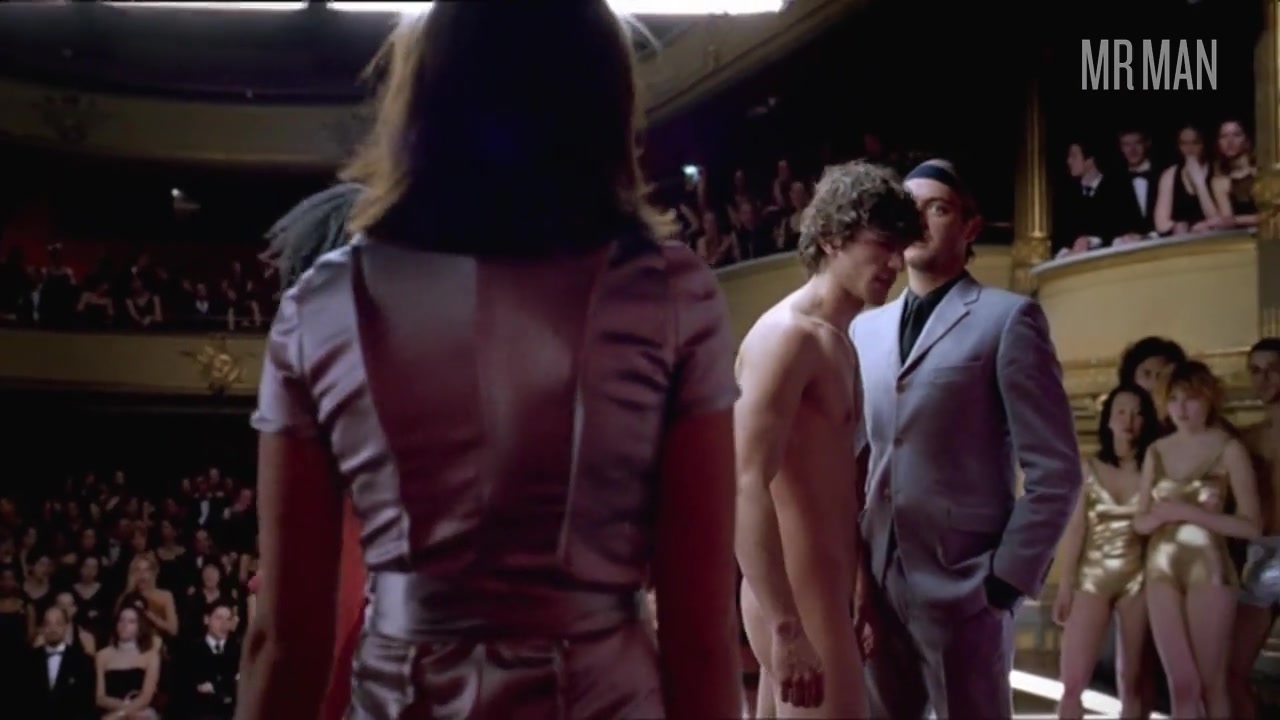 Body Of Work: Michiel Huisman - Mr.Man