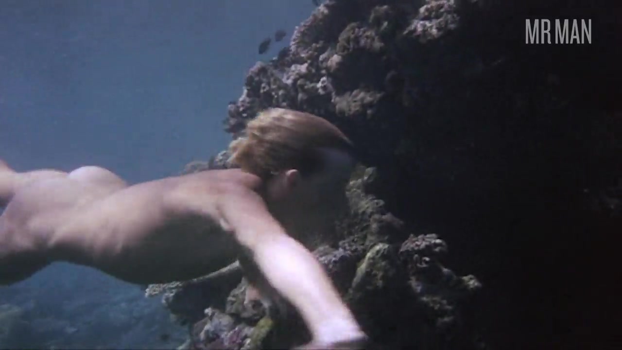 Beat The Heatwave With Sexiest Movie Beach Nudity Ever - Mr.Man
