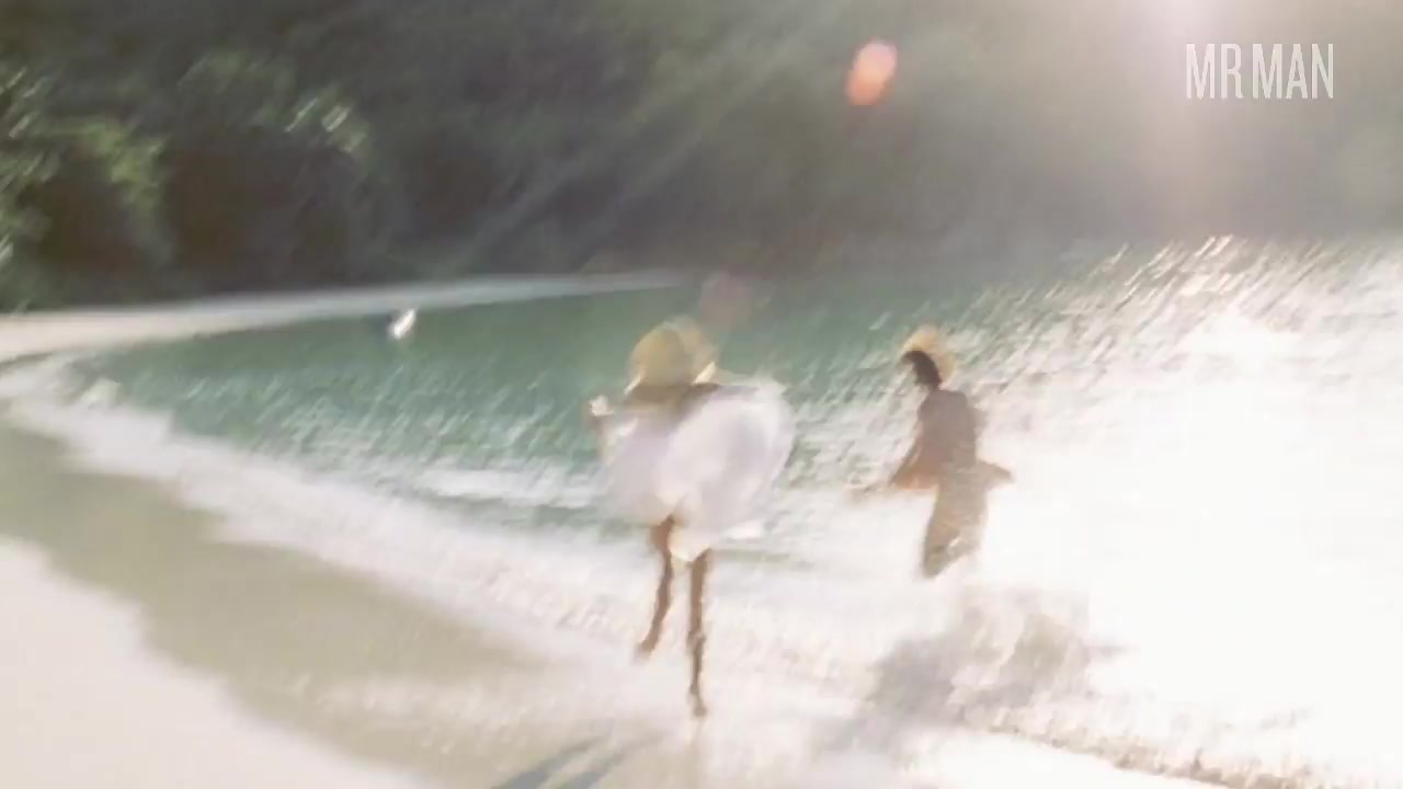 Beat The Heatwave With Sexiest Movie Beach Nudity Ever - Mr.Man