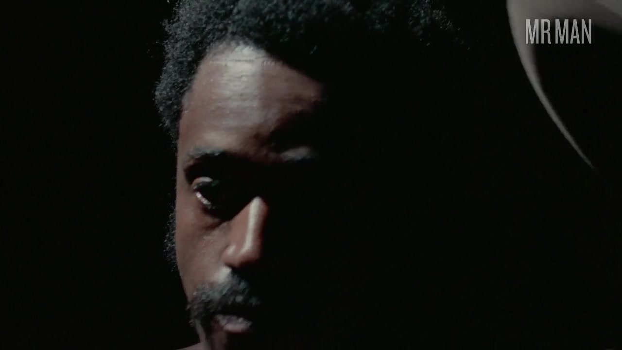Hottest 70's Blaxploitation Nudity Brings Shaft - Mr.Man