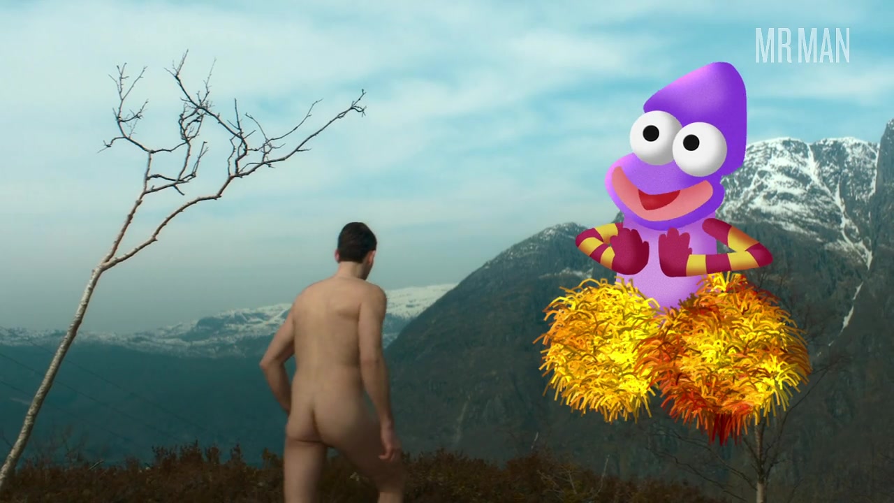 Chris Messina And Ewan McGregor Have A Dick Competition - Mr.Man