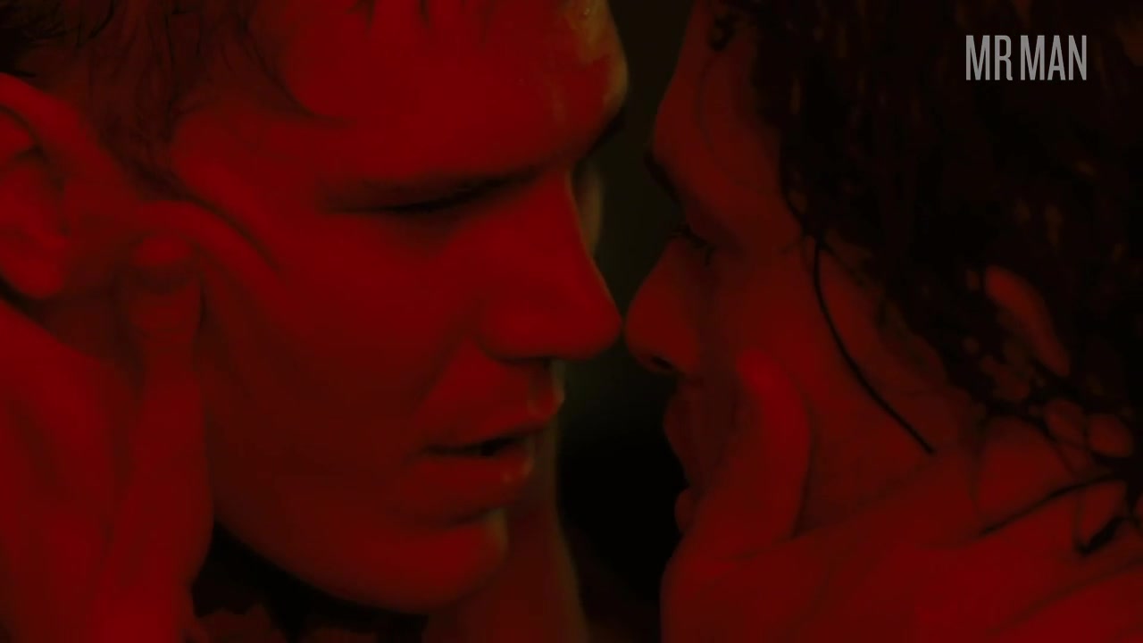 Kit Harington And Chris Zylkas Gay Scene Is HERE - Mr.Man
