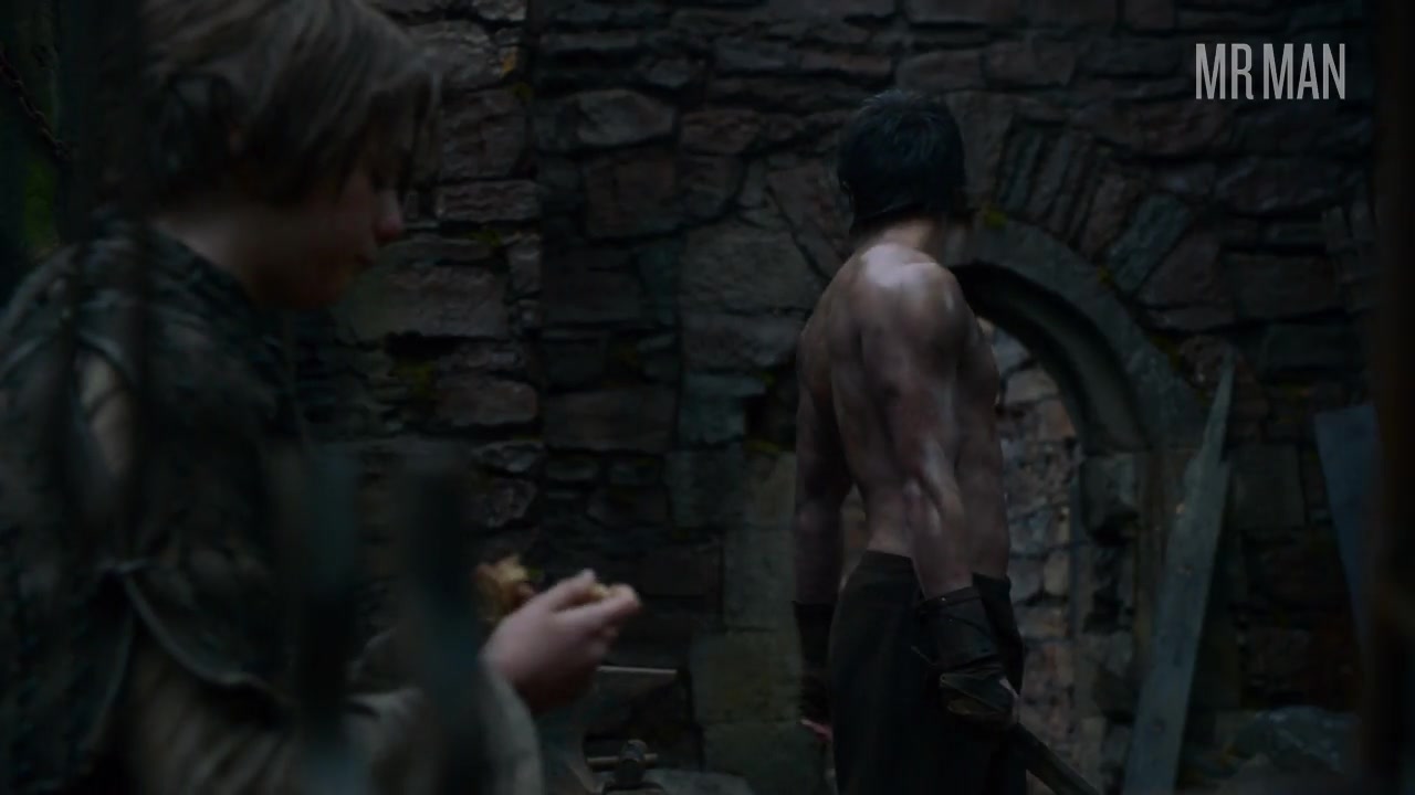 Body Of Work: Joe Dempsie - Mr.Man
