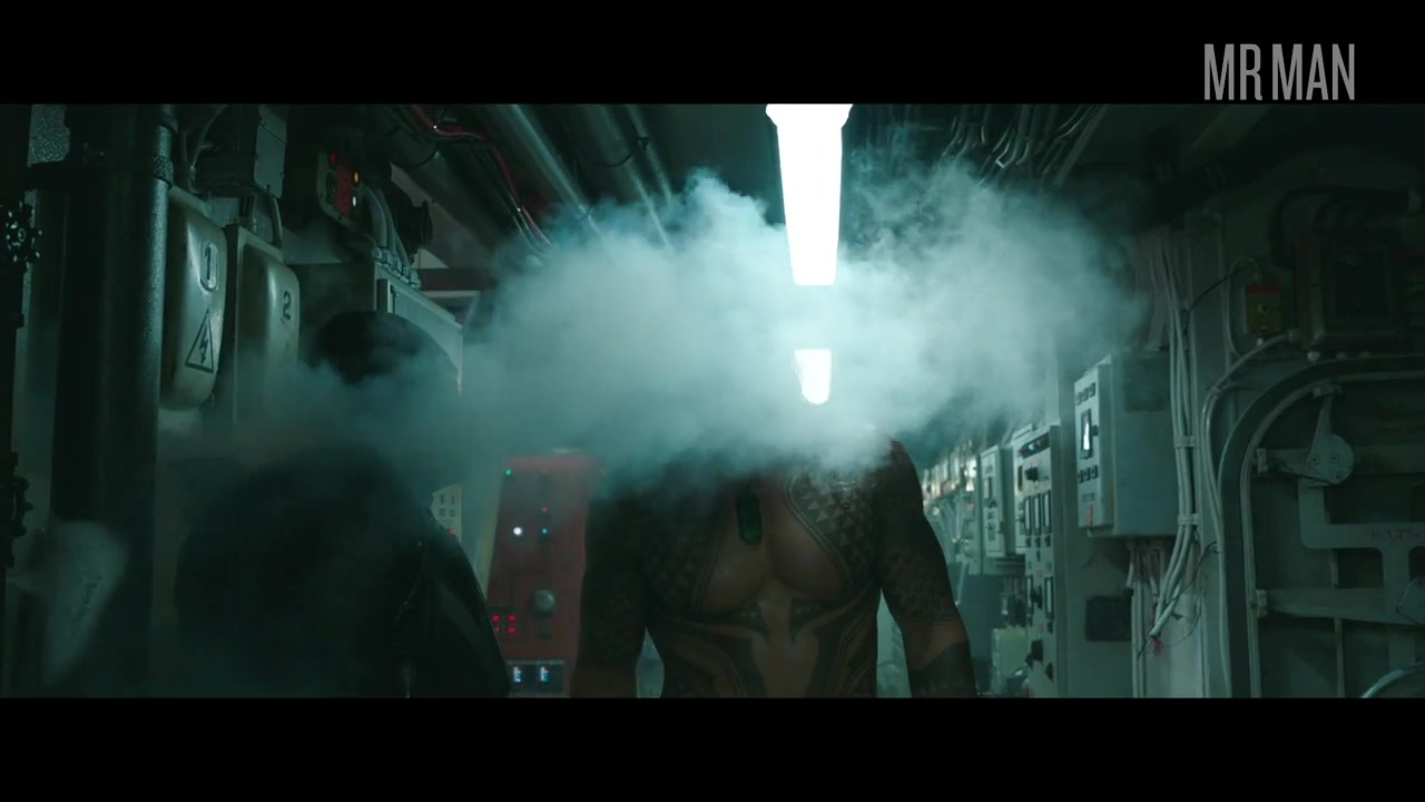 Battle of the Bulge: Dwayne The Rock Johnson vs. Jason Momoa - Mr.Man