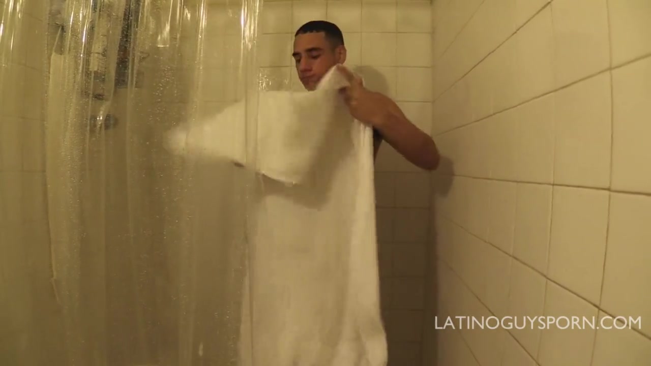 Latin Papi Diego Extra Shower Scene Very Erotic - LatinoGuysPorn