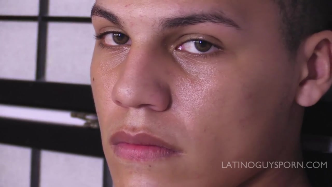 Young Latin Papi Octavio Jerks Off And Shoots Lots Of Leche - LatinoGuysPorn