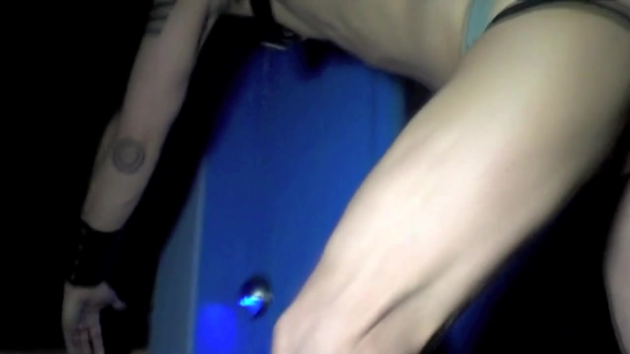 Criss fucked by amazing xxl cokc of Waikix - CrunchBoy